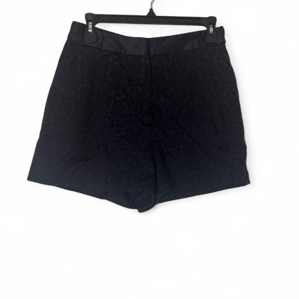 Zara embroidered Tapestry high rise satin waist shorts black size M - Picture 2 of 7